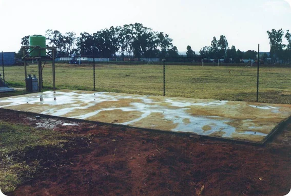 Sand and cement floor preparation